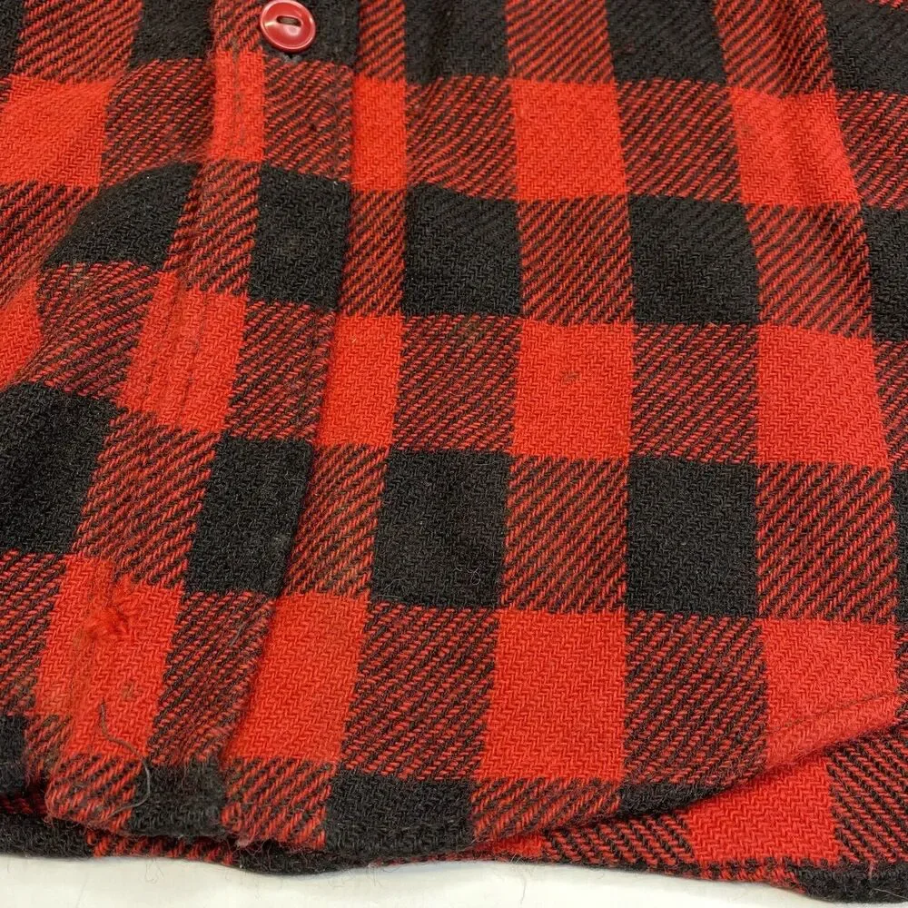 Vintage Woolrich Shirt Wool Shacket Mens L Red Buffalo Plaid Tartan *Flaw